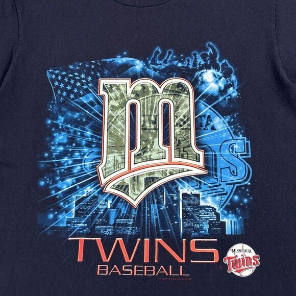 Vintage Y2K Minnesota Twins T Shirt - Picture 2 of 3